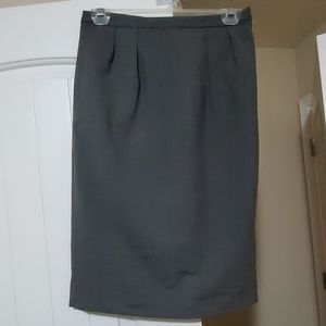 Gray LOFT pencil skirt